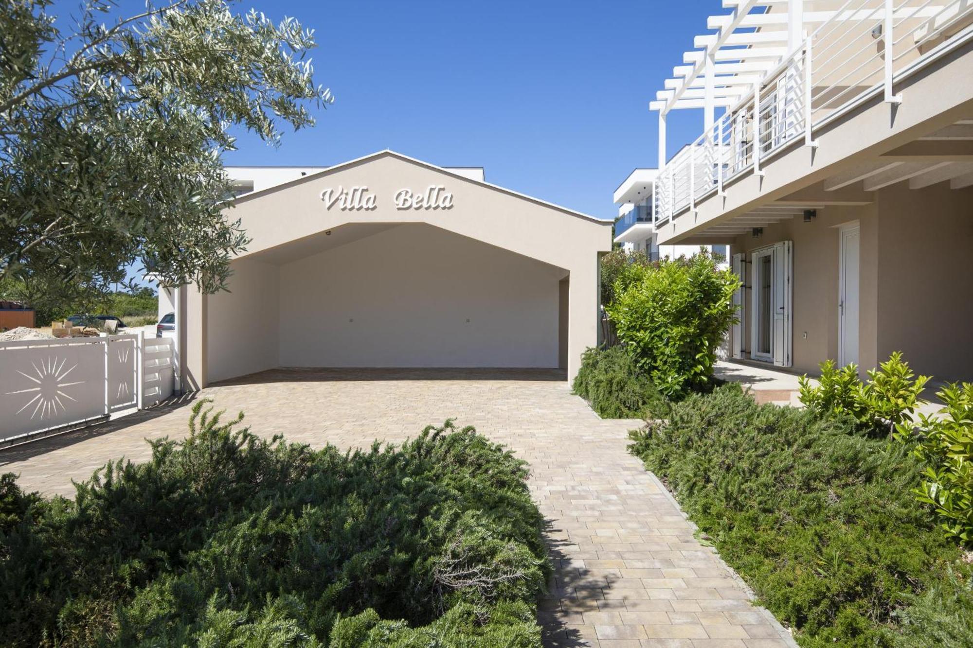 Villa Bella - Beautiful And Modern House With Pool, Souna, Jacuzzi & Playground, Liznjan - Istra Exteriér fotografie