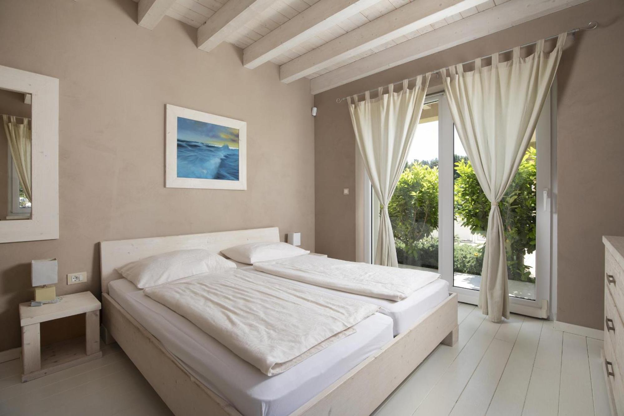 Villa Bella - Beautiful And Modern House With Pool, Souna, Jacuzzi & Playground, Liznjan - Istra Exteriér fotografie